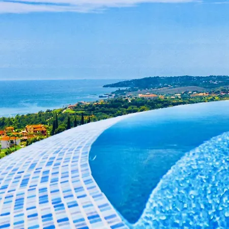 Lemoni Villa *